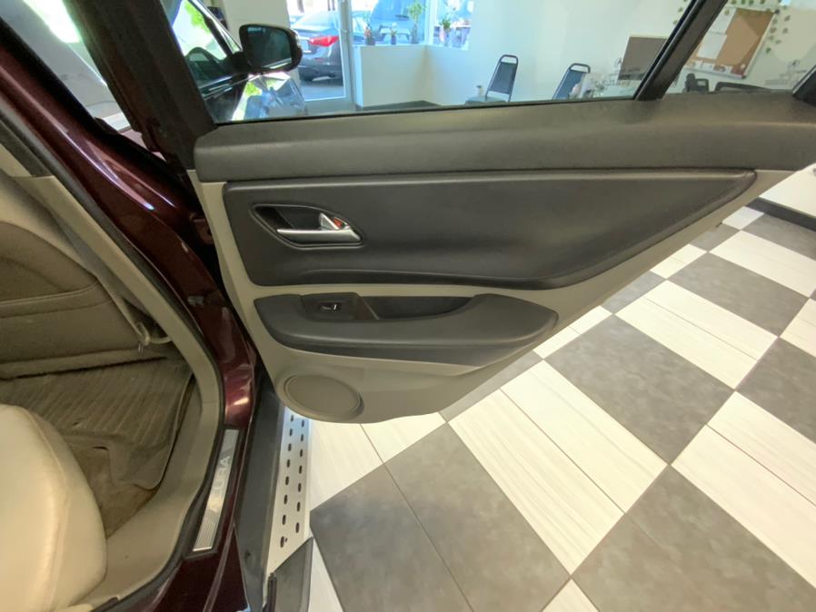 2010 Acura ZDX AWD 4dr Tech Pkg, available for sale in Hartford, Connecticut | Franklin Motors Auto Sales LLC. Hartford, Connecticut 2010 Acura ZDX AWD 4dr Tech Pkg, available for sale in Hartford, Connecticut | Franklin Motors Auto Sales LLC. Hartford, Connecticut