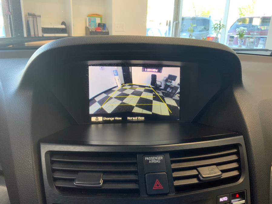 2010 Acura ZDX AWD 4dr Tech Pkg, available for sale in Hartford, Connecticut | Franklin Motors Auto Sales LLC. Hartford, Connecticut 2010 Acura ZDX AWD 4dr Tech Pkg, available for sale in Hartford, Connecticut | Franklin Motors Auto Sales LLC. Hartford, Connecticut