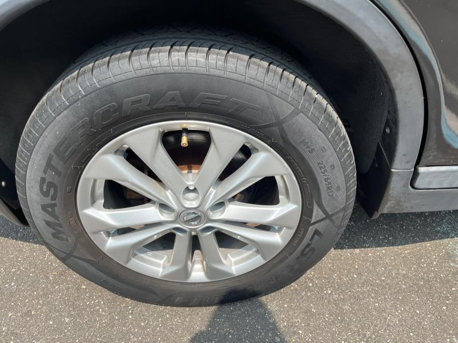 2016 Nissan Rogue SV. CLEAN CARFAX. LOW MILES!!!, available for sale in Rosedale, New York | Sunrise Auto Sales. Rosedale, New York 2016 Nissan Rogue SV. CLEAN CARFAX. LOW MILES!!!, available for sale in Rosedale, New York | Sunrise Auto Sales. Rosedale, New York