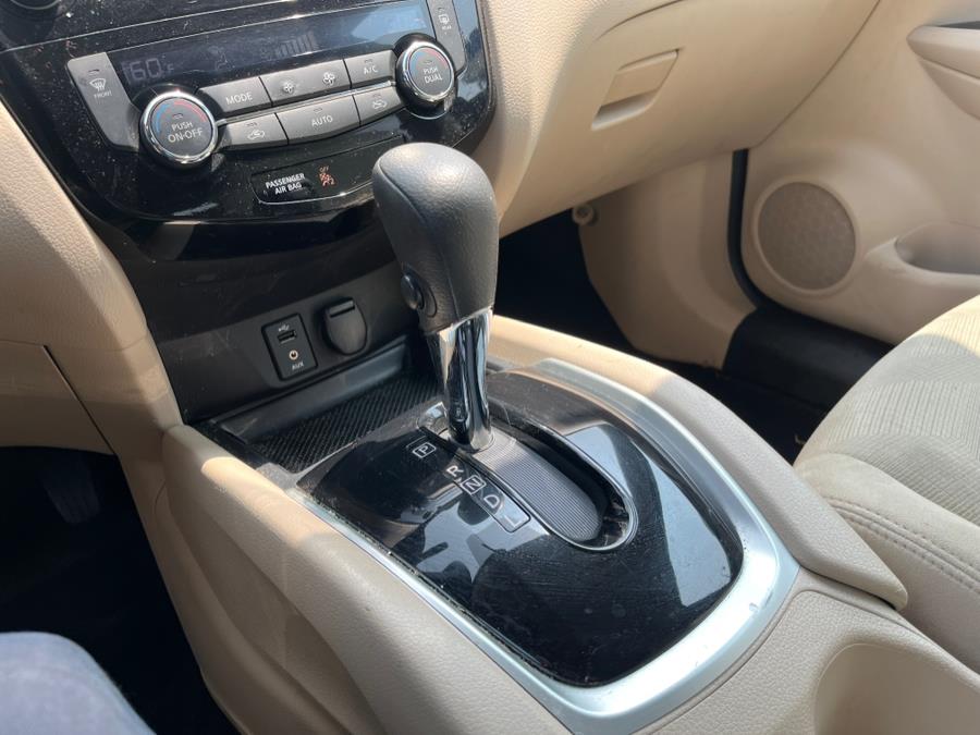 2016 Nissan Rogue SV. CLEAN CARFAX. LOW MILES!!!, available for sale in Rosedale, New York | Sunrise Auto Sales. Rosedale, New York 2016 Nissan Rogue SV. CLEAN CARFAX. LOW MILES!!!, available for sale in Rosedale, New York | Sunrise Auto Sales. Rosedale, New York