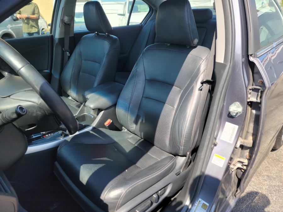 2013 Honda Accord Sdn 4dr I4 CVT EX-L w/Navi, available for sale in Philadelphia, Pennsylvania | Eugen's Auto Sales & Repairs. Philadelphia, Pennsylvania 2013 Honda Accord Sdn 4dr I4 CVT EX-L w/Navi, available for sale in Philadelphia, Pennsylvania | Eugen's Auto Sales & Repairs. Philadelphia, Pennsylvania