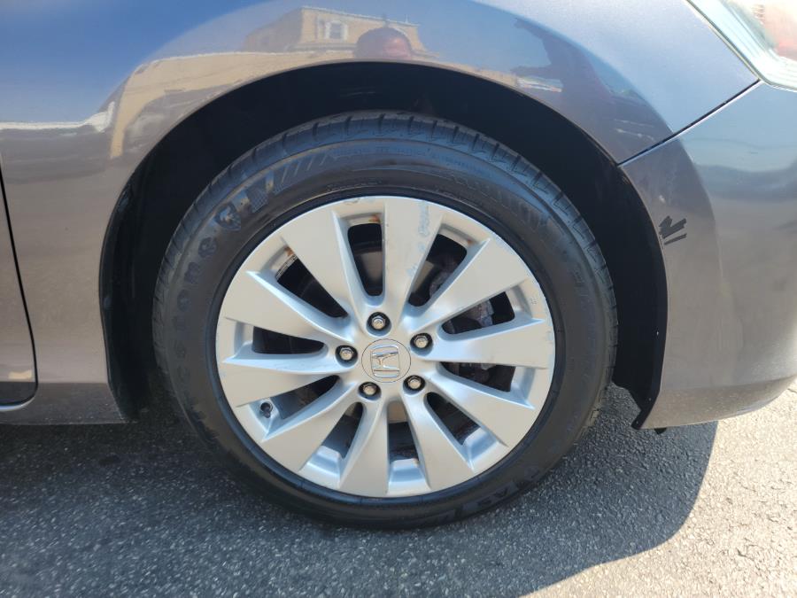 2013 Honda Accord Sdn 4dr I4 CVT EX-L w/Navi, available for sale in Philadelphia, Pennsylvania | Eugen's Auto Sales & Repairs. Philadelphia, Pennsylvania 2013 Honda Accord Sdn 4dr I4 CVT EX-L w/Navi, available for sale in Philadelphia, Pennsylvania | Eugen's Auto Sales & Repairs. Philadelphia, Pennsylvania