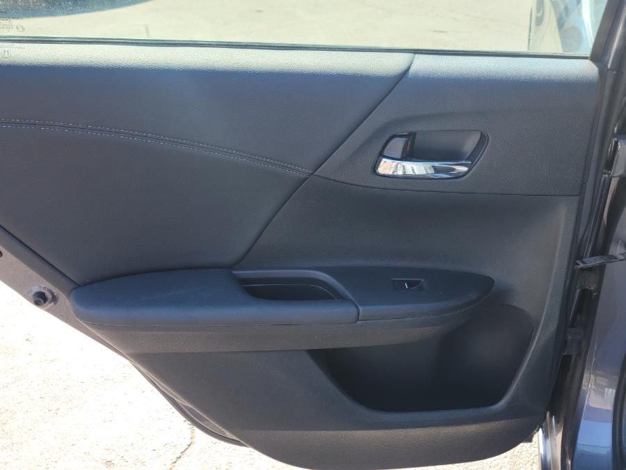 2013 Honda Accord Sdn 4dr I4 CVT EX-L w/Navi, available for sale in Philadelphia, Pennsylvania | Eugen's Auto Sales & Repairs. Philadelphia, Pennsylvania 2013 Honda Accord Sdn 4dr I4 CVT EX-L w/Navi, available for sale in Philadelphia, Pennsylvania | Eugen's Auto Sales & Repairs. Philadelphia, Pennsylvania