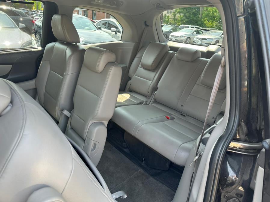2013 Honda Odyssey 5dr EX-L w/RES, available for sale in Manchester, Connecticut | Carsonmain LLC. Manchester, Connecticut 2013 Honda Odyssey 5dr EX-L w/RES, available for sale in Manchester, Connecticut | Carsonmain LLC. Manchester, Connecticut