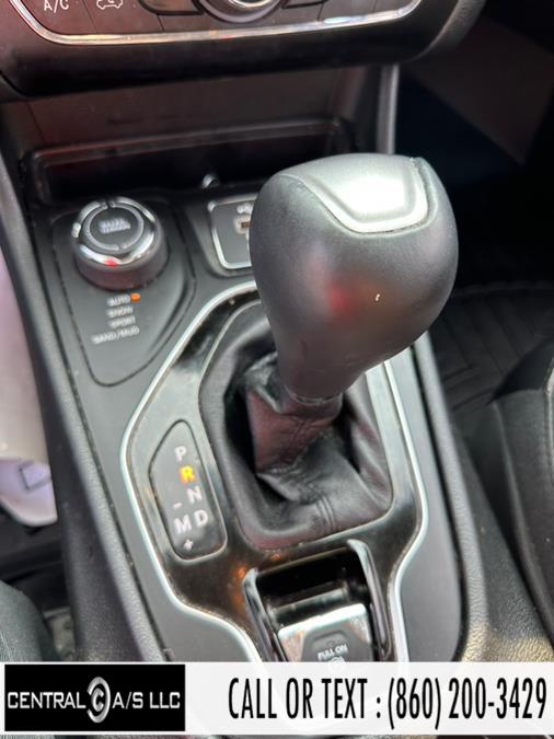 2019 Jeep Cherokee Limited 4x4, available for sale in East Windsor, Connecticut | Central A/S LLC. East Windsor, Connecticut 2019 Jeep Cherokee Limited 4x4, available for sale in East Windsor, Connecticut | Central A/S LLC. East Windsor, Connecticut