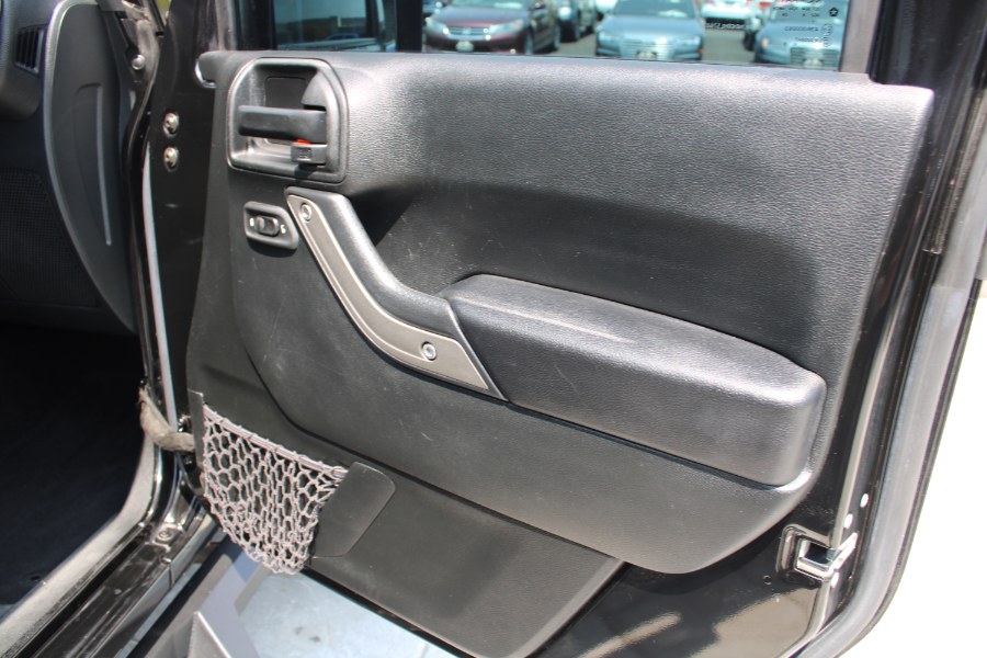 2017 Jeep Wrangler Unlimited Sport 4x4, available for sale in Plantsville, Connecticut | Auto House of Luxury. Plantsville, Connecticut 2017 Jeep Wrangler Unlimited Sport 4x4, available for sale in Plantsville, Connecticut | Auto House of Luxury. Plantsville, Connecticut