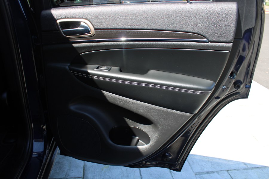 2017 Jeep Grand Cherokee Limited 4x4, available for sale in Plantsville, Connecticut | Auto House of Luxury. Plantsville, Connecticut 2017 Jeep Grand Cherokee Limited 4x4, available for sale in Plantsville, Connecticut | Auto House of Luxury. Plantsville, Connecticut