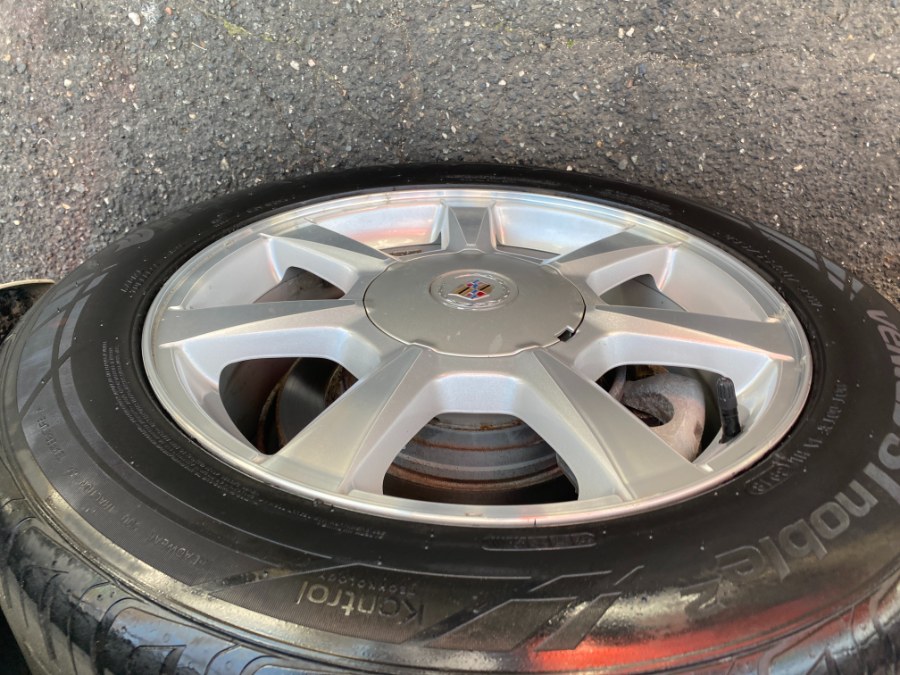 2009 Cadillac CTS 4dr Sdn AWD w/1SA, available for sale in Middle Village, New York | Middle Village Motors . Middle Village, New York 2009 Cadillac CTS 4dr Sdn AWD w/1SA, available for sale in Middle Village, New York | Middle Village Motors . Middle Village, New York