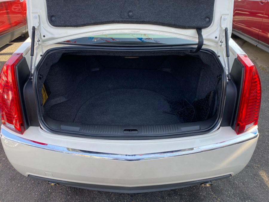 2009 Cadillac CTS 4dr Sdn AWD w/1SA, available for sale in Middle Village, New York | Middle Village Motors . Middle Village, New York 2009 Cadillac CTS 4dr Sdn AWD w/1SA, available for sale in Middle Village, New York | Middle Village Motors . Middle Village, New York