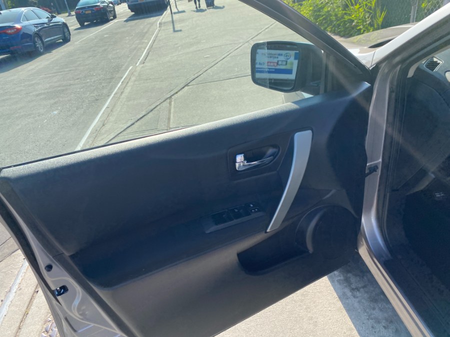 2013 Nissan Rogue AWD 4dr SL, available for sale in Middle Village, New York | Middle Village Motors . Middle Village, New York 2013 Nissan Rogue AWD 4dr SL, available for sale in Middle Village, New York | Middle Village Motors . Middle Village, New York