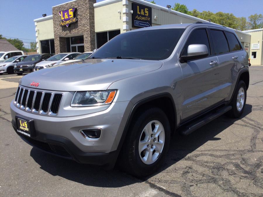 2015 Jeep Grand Cherokee 4WD 4dr Laredo, available for sale in Plantsville, Connecticut | L&S Automotive LLC. Plantsville, Connecticut