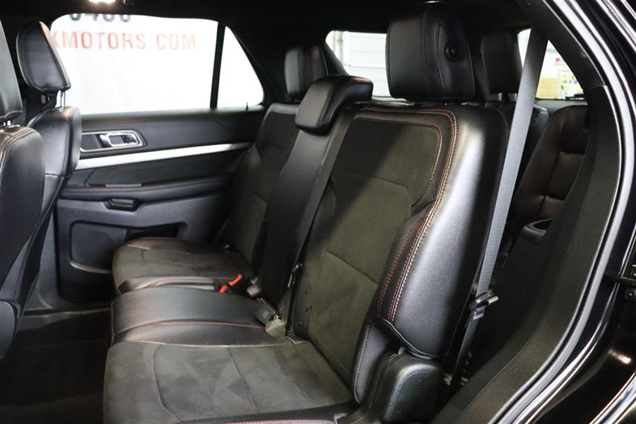 2019 Ford Explorer XLT, available for sale in Paterson, New Jersey | Fast Track Motors. Paterson, New Jersey 2019 Ford Explorer XLT, available for sale in Paterson, New Jersey | Fast Track Motors. Paterson, New Jersey