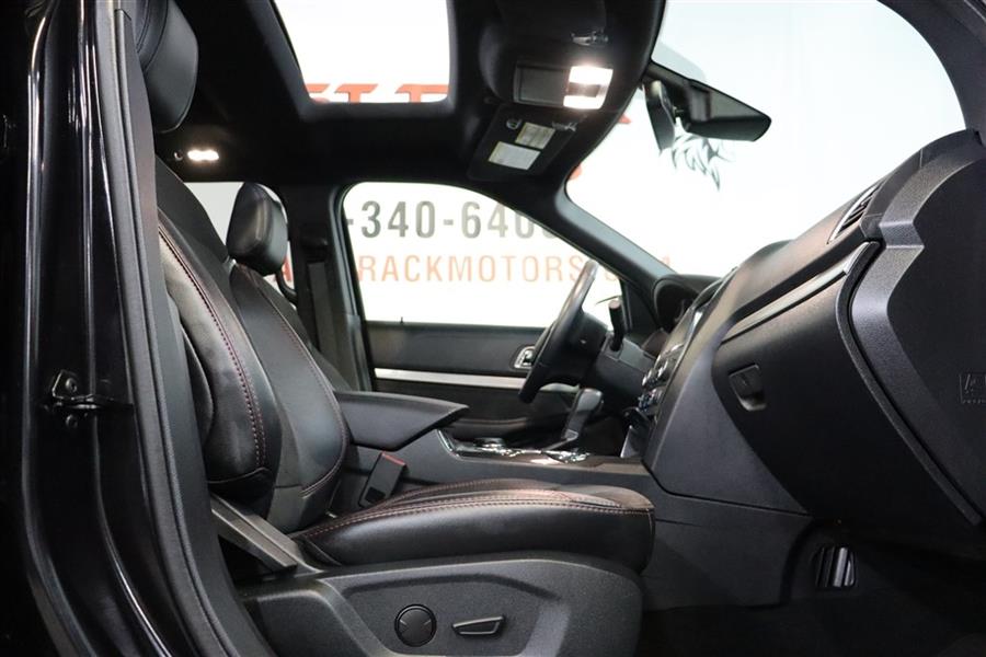2019 Ford Explorer XLT, available for sale in Paterson, New Jersey | Fast Track Motors. Paterson, New Jersey 2019 Ford Explorer XLT, available for sale in Paterson, New Jersey | Fast Track Motors. Paterson, New Jersey