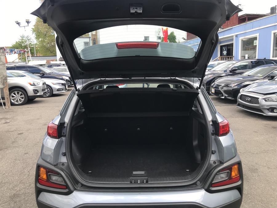 2020 Hyundai Kona SE, available for sale in Jamaica, New York | Hillside Auto Outlet. Jamaica, New York 2020 Hyundai Kona SE, available for sale in Jamaica, New York | Hillside Auto Outlet. Jamaica, New York