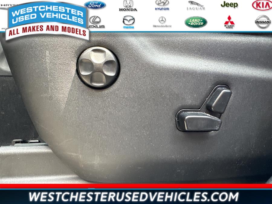 2020 Jeep Grand Cherokee Limited, available for sale in White Plains, New York | Westchester Used Vehicles. White Plains, New York 2020 Jeep Grand Cherokee Limited, available for sale in White Plains, New York | Westchester Used Vehicles. White Plains, New York