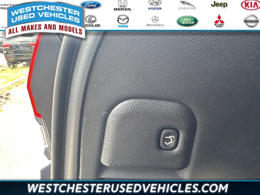 2020 Jeep Grand Cherokee Limited, available for sale in White Plains, New York | Westchester Used Vehicles. White Plains, New York 2020 Jeep Grand Cherokee Limited, available for sale in White Plains, New York | Westchester Used Vehicles. White Plains, New York