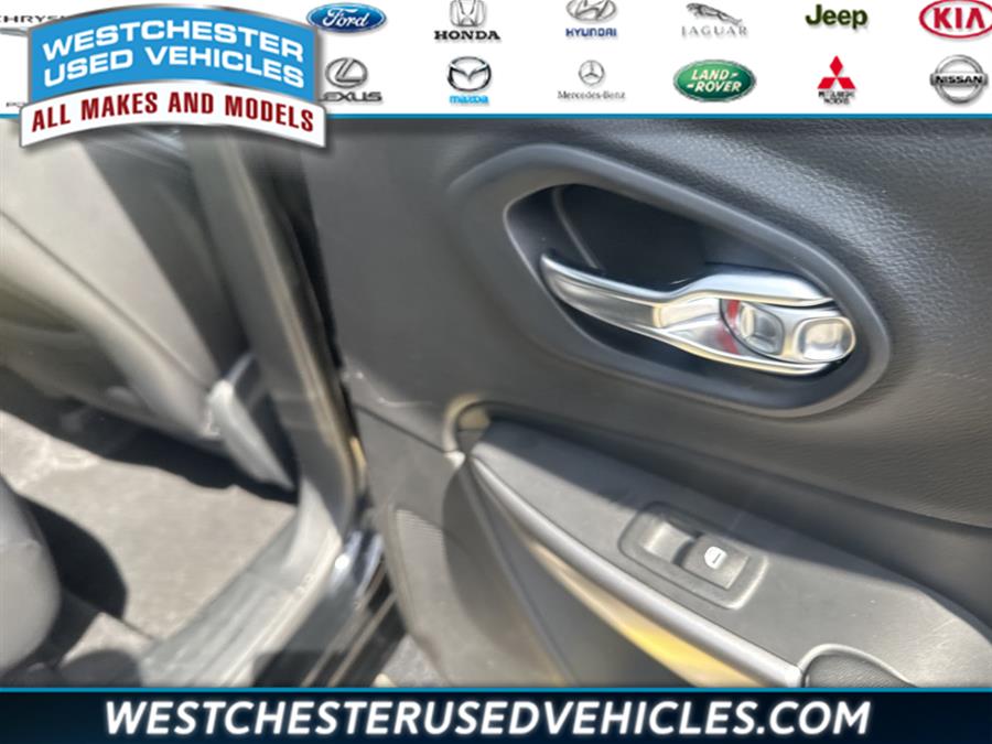 2020 Jeep Cherokee Limited, available for sale in White Plains, New York | Westchester Used Vehicles. White Plains, New York 2020 Jeep Cherokee Limited, available for sale in White Plains, New York | Westchester Used Vehicles. White Plains, New York