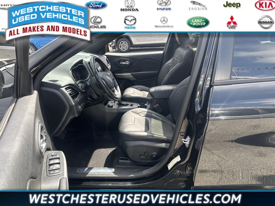 2020 Jeep Cherokee Limited, available for sale in White Plains, New York | Westchester Used Vehicles. White Plains, New York 2020 Jeep Cherokee Limited, available for sale in White Plains, New York | Westchester Used Vehicles. White Plains, New York