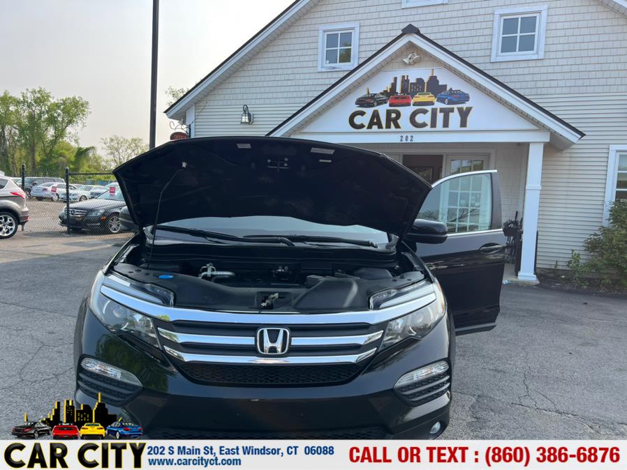 2016 Honda Pilot AWD 4dr EX-L, available for sale in East Windsor, Connecticut | Car City LLC. East Windsor, Connecticut 2016 Honda Pilot AWD 4dr EX-L, available for sale in East Windsor, Connecticut | Car City LLC. East Windsor, Connecticut
