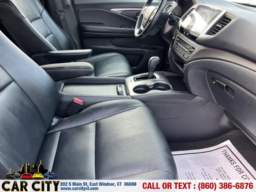 2016 Honda Pilot AWD 4dr EX-L, available for sale in East Windsor, Connecticut | Car City LLC. East Windsor, Connecticut 2016 Honda Pilot AWD 4dr EX-L, available for sale in East Windsor, Connecticut | Car City LLC. East Windsor, Connecticut