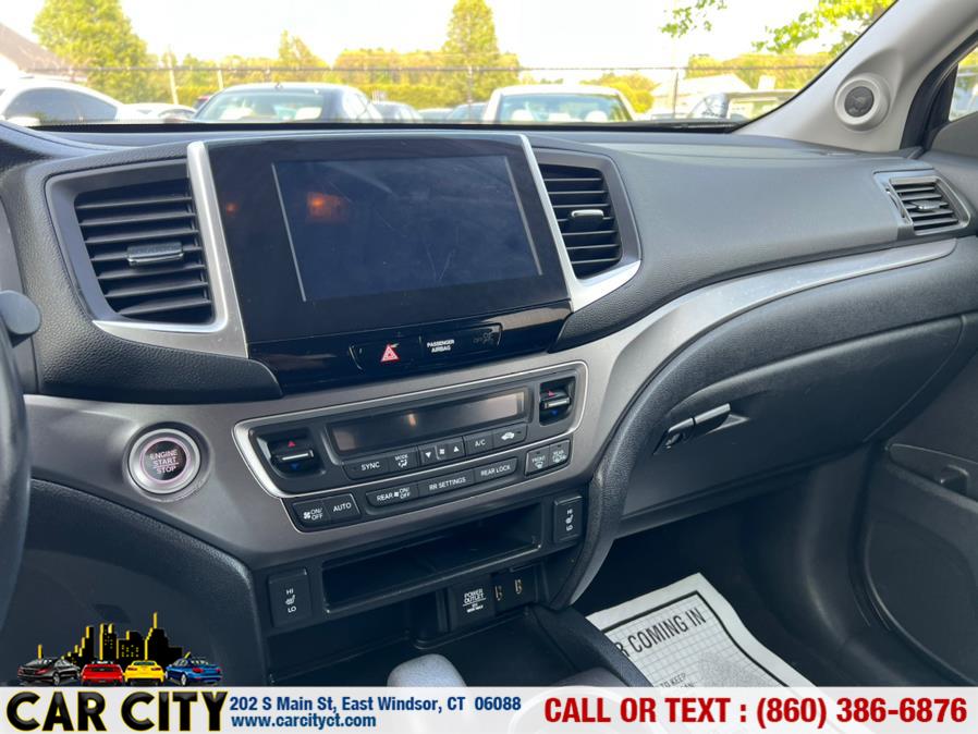 2016 Honda Pilot AWD 4dr EX-L, available for sale in East Windsor, Connecticut | Car City LLC. East Windsor, Connecticut 2016 Honda Pilot AWD 4dr EX-L, available for sale in East Windsor, Connecticut | Car City LLC. East Windsor, Connecticut
