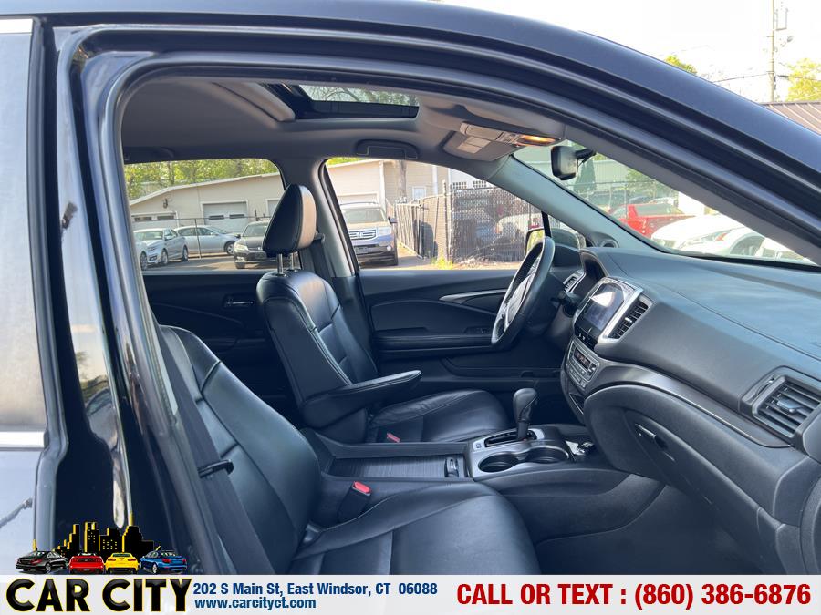 2016 Honda Pilot AWD 4dr EX-L, available for sale in East Windsor, Connecticut | Car City LLC. East Windsor, Connecticut 2016 Honda Pilot AWD 4dr EX-L, available for sale in East Windsor, Connecticut | Car City LLC. East Windsor, Connecticut