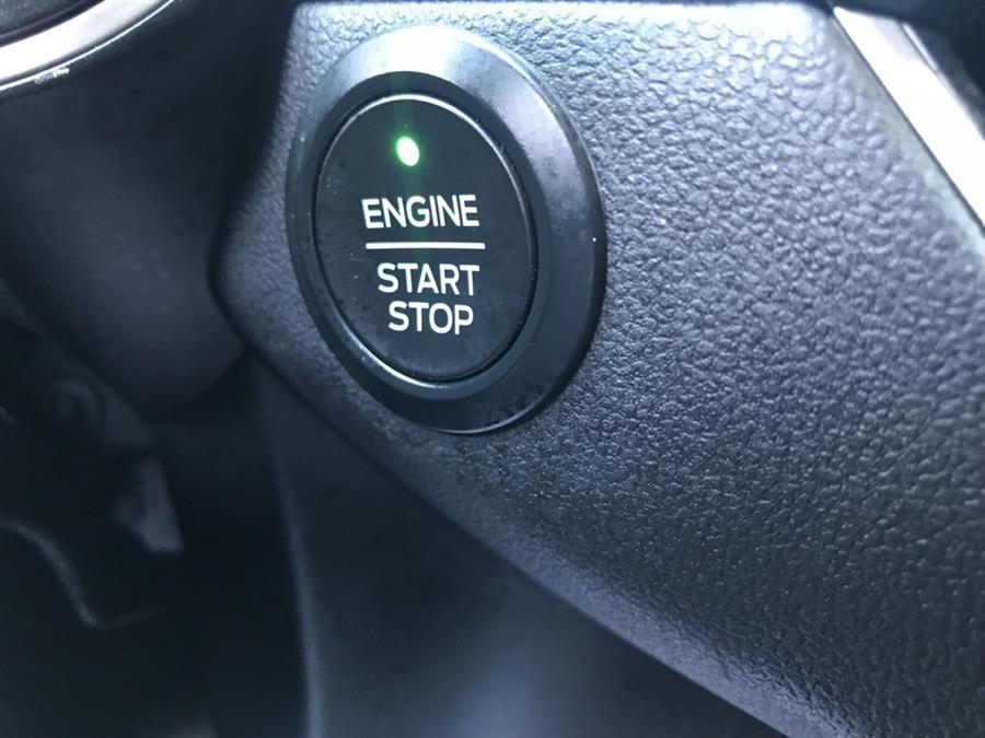 2020 Ford Escape SE, available for sale in Jamaica, New York | Hillside Auto Outlet. Jamaica, New York 2020 Ford Escape SE, available for sale in Jamaica, New York | Hillside Auto Outlet. Jamaica, New York