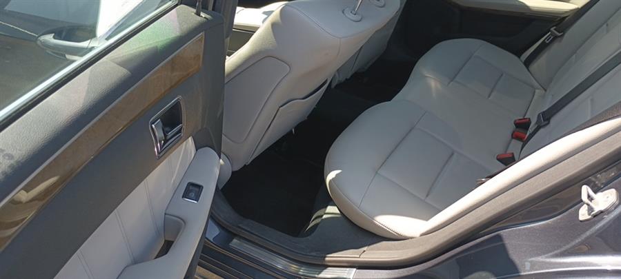 2011 Mercedes-Benz E-Class 4dr Sdn E350 Luxury 4MATIC, available for sale in Vernon, Connecticut | TD Automotive Enterprises LLC DBA Diamond Auto Cars. Vernon, Connecticut 2011 Mercedes-Benz E-Class 4dr Sdn E350 Luxury 4MATIC, available for sale in Vernon, Connecticut | TD Automotive Enterprises LLC DBA Diamond Auto Cars. Vernon, Connecticut