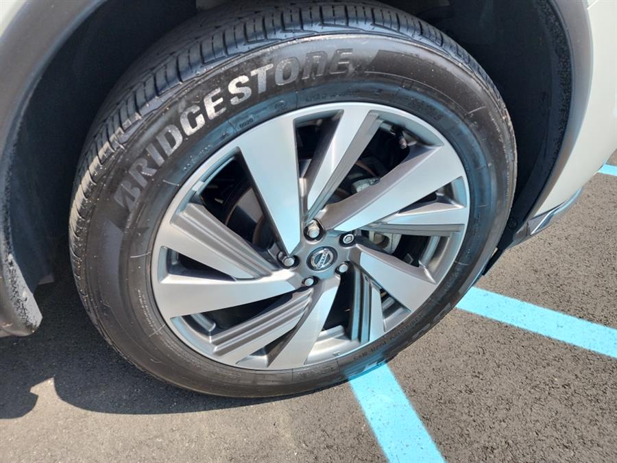 2020 Nissan Murano AWD SL, available for sale in Islip, New York | L.I. Auto Gallery. Islip, New York 2020 Nissan Murano AWD SL, available for sale in Islip, New York | L.I. Auto Gallery. Islip, New York