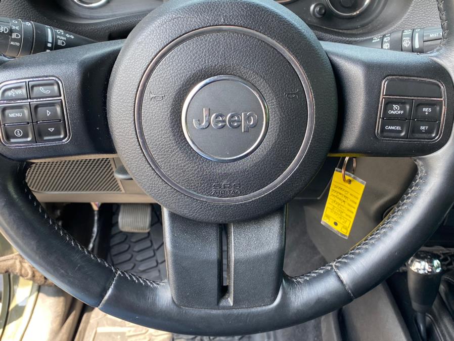 2015 Jeep Wrangler Unlimited 4WD 4dr Rubicon, available for sale in Canton, Connecticut | Lava Motors 2 Inc. Canton, Connecticut 2015 Jeep Wrangler Unlimited 4WD 4dr Rubicon, available for sale in Canton, Connecticut | Lava Motors 2 Inc. Canton, Connecticut