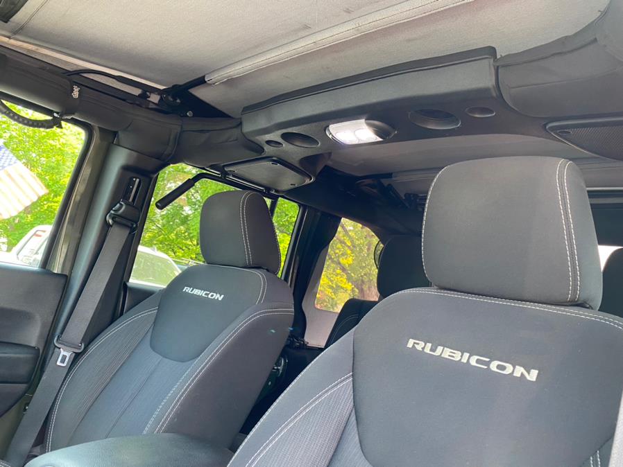 2015 Jeep Wrangler Unlimited 4WD 4dr Rubicon, available for sale in Canton, Connecticut | Lava Motors 2 Inc. Canton, Connecticut 2015 Jeep Wrangler Unlimited 4WD 4dr Rubicon, available for sale in Canton, Connecticut | Lava Motors 2 Inc. Canton, Connecticut