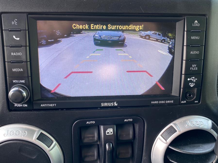 2015 Jeep Wrangler Unlimited 4WD 4dr Rubicon, available for sale in Canton, Connecticut | Lava Motors 2 Inc. Canton, Connecticut 2015 Jeep Wrangler Unlimited 4WD 4dr Rubicon, available for sale in Canton, Connecticut | Lava Motors 2 Inc. Canton, Connecticut