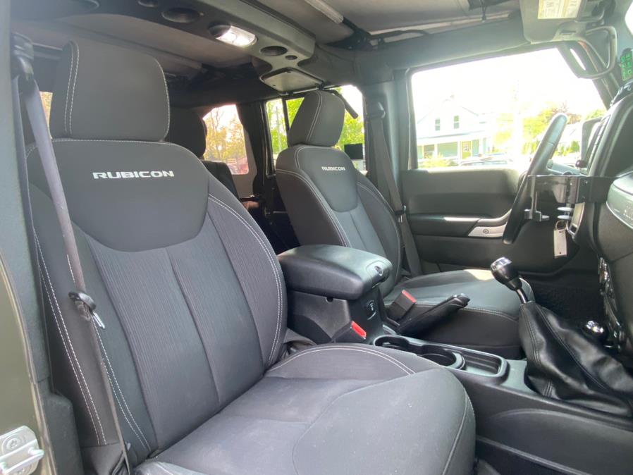 2015 Jeep Wrangler Unlimited 4WD 4dr Rubicon, available for sale in Canton, Connecticut | Lava Motors 2 Inc. Canton, Connecticut 2015 Jeep Wrangler Unlimited 4WD 4dr Rubicon, available for sale in Canton, Connecticut | Lava Motors 2 Inc. Canton, Connecticut