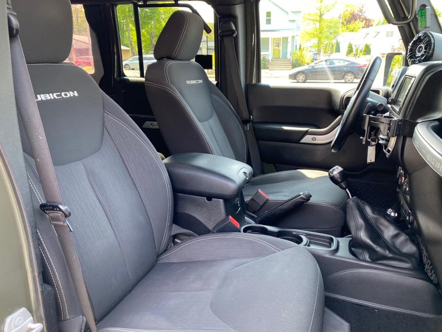 2015 Jeep Wrangler Unlimited 4WD 4dr Rubicon, available for sale in Canton, Connecticut | Lava Motors 2 Inc. Canton, Connecticut 2015 Jeep Wrangler Unlimited 4WD 4dr Rubicon, available for sale in Canton, Connecticut | Lava Motors 2 Inc. Canton, Connecticut