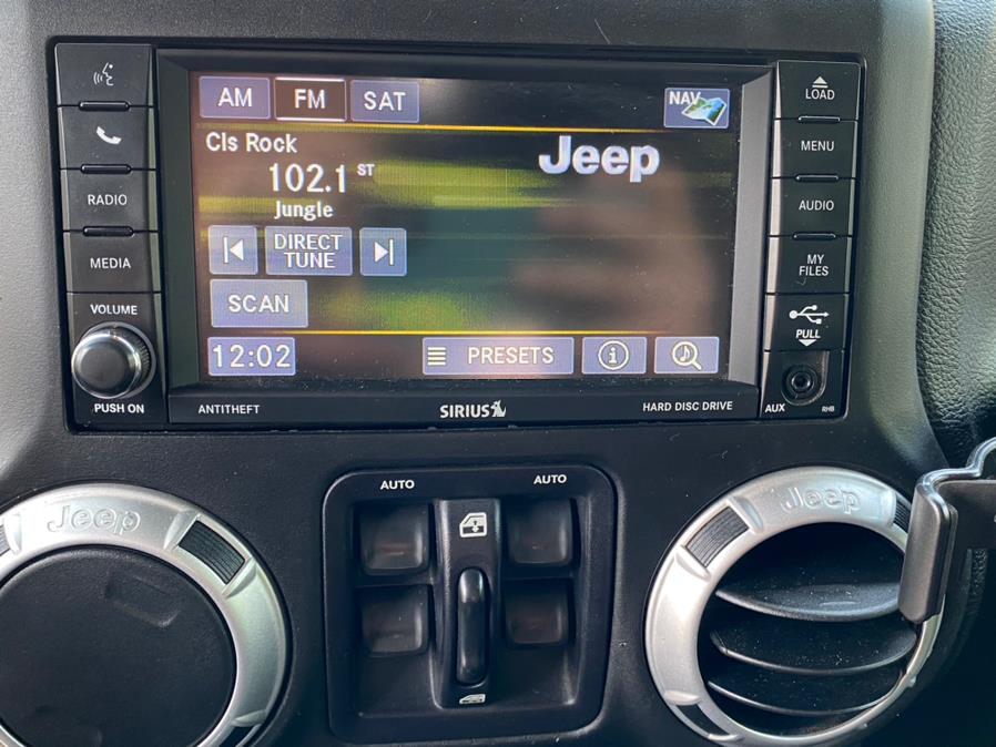2015 Jeep Wrangler Unlimited 4WD 4dr Rubicon, available for sale in Canton, Connecticut | Lava Motors 2 Inc. Canton, Connecticut 2015 Jeep Wrangler Unlimited 4WD 4dr Rubicon, available for sale in Canton, Connecticut | Lava Motors 2 Inc. Canton, Connecticut
