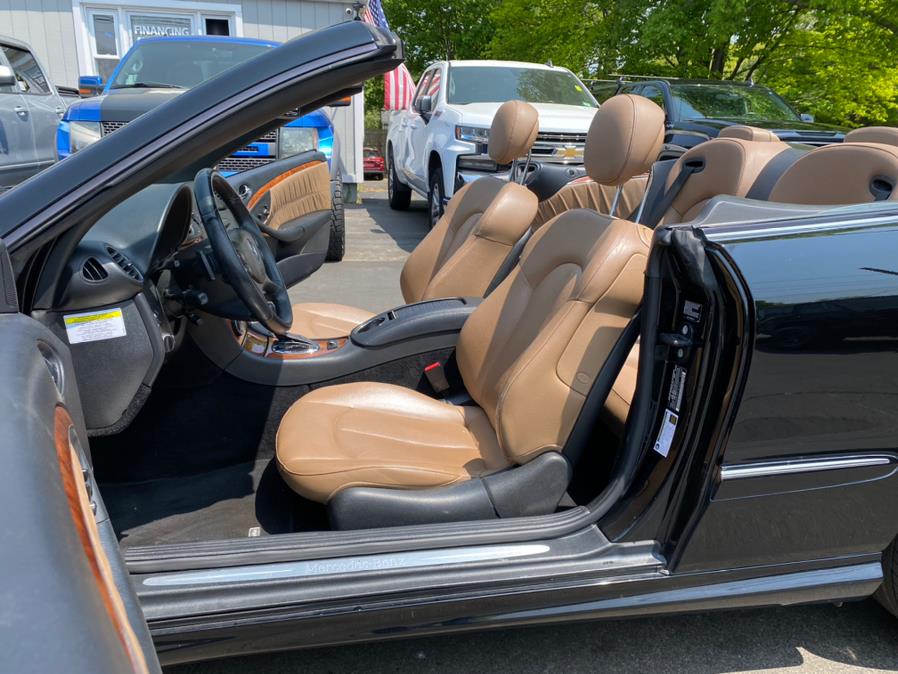 2009 Mercedes-Benz CLK-Class 2dr Cabriolet 3.5L, available for sale in Canton, Connecticut | Lava Motors 2 Inc. Canton, Connecticut 2009 Mercedes-Benz CLK-Class 2dr Cabriolet 3.5L, available for sale in Canton, Connecticut | Lava Motors 2 Inc. Canton, Connecticut