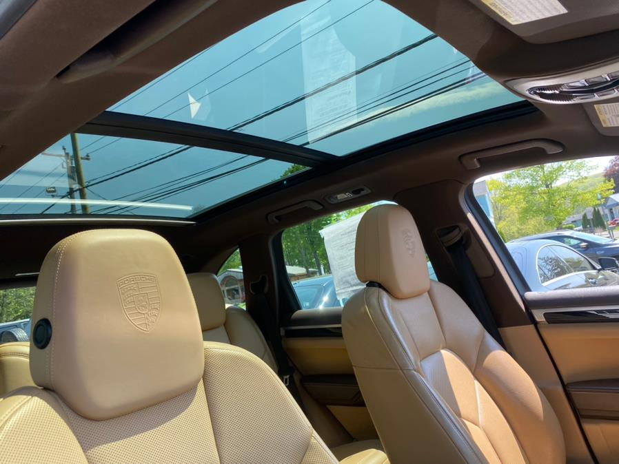 2018 Porsche Cayenne S AWD, available for sale in Canton, Connecticut | Lava Motors 2 Inc. Canton, Connecticut 2018 Porsche Cayenne S AWD, available for sale in Canton, Connecticut | Lava Motors 2 Inc. Canton, Connecticut