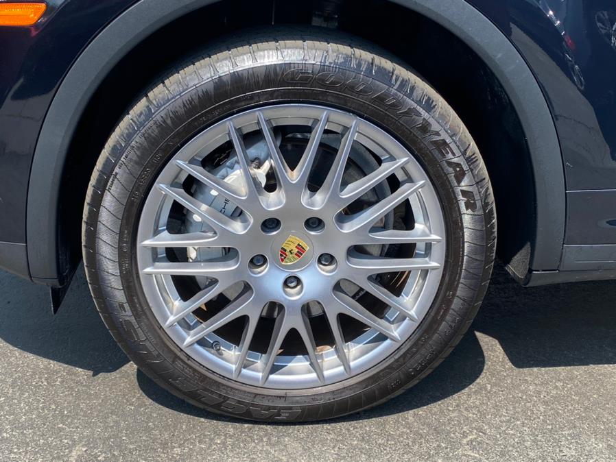 2018 Porsche Cayenne S AWD, available for sale in Canton, Connecticut | Lava Motors 2 Inc. Canton, Connecticut 2018 Porsche Cayenne S AWD, available for sale in Canton, Connecticut | Lava Motors 2 Inc. Canton, Connecticut