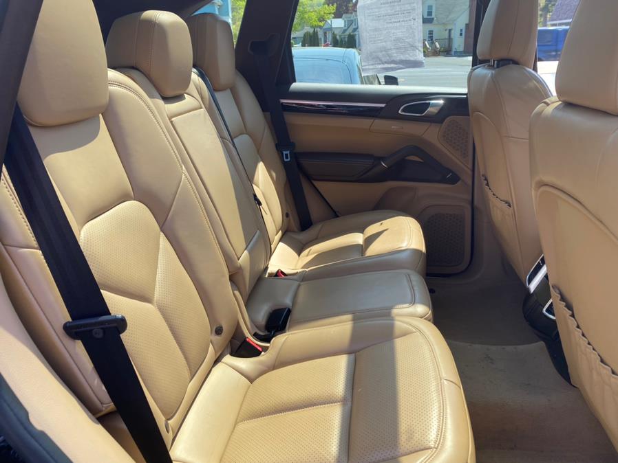 2018 Porsche Cayenne S AWD, available for sale in Canton, Connecticut | Lava Motors 2 Inc. Canton, Connecticut 2018 Porsche Cayenne S AWD, available for sale in Canton, Connecticut | Lava Motors 2 Inc. Canton, Connecticut