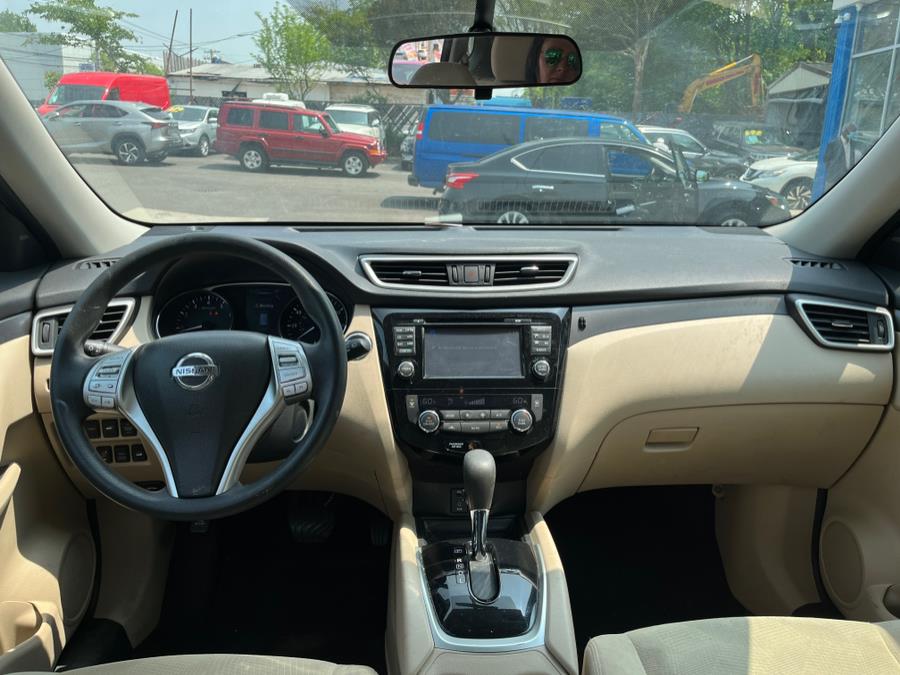 2016 Nissan Rogue SV. CLEAN CARFAX. LOW MILES!!!, available for sale in Elmont, New York | Sunrise of Elmont. Elmont, New York 2016 Nissan Rogue SV. CLEAN CARFAX. LOW MILES!!!, available for sale in Elmont, New York | Sunrise of Elmont. Elmont, New York