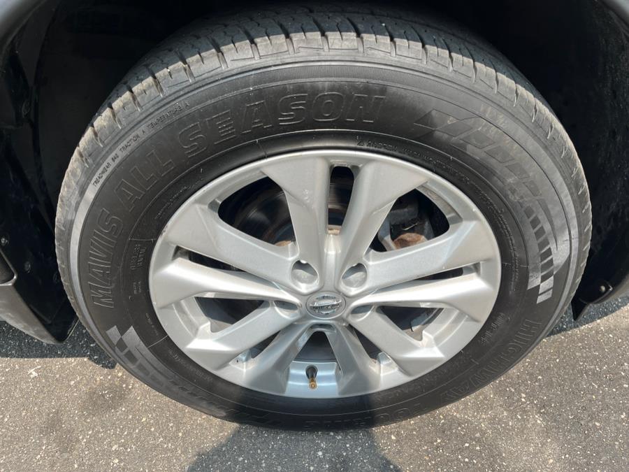 2016 Nissan Rogue SV. CLEAN CARFAX. LOW MILES!!!, available for sale in Elmont, New York | Sunrise of Elmont. Elmont, New York 2016 Nissan Rogue SV. CLEAN CARFAX. LOW MILES!!!, available for sale in Elmont, New York | Sunrise of Elmont. Elmont, New York