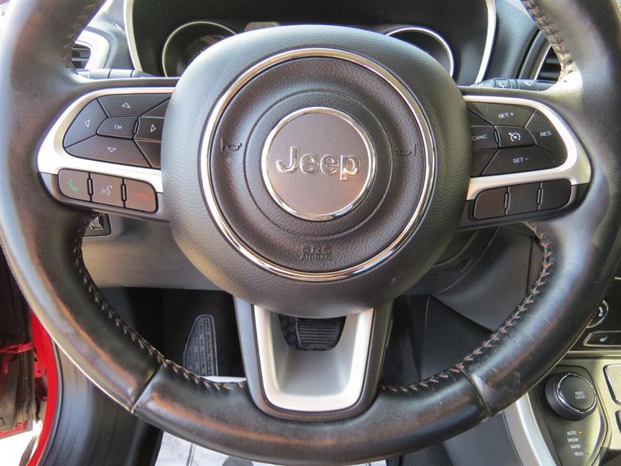 2018 Jeep Compass Latitude 4x4 4dr SUV, available for sale in Auburn, Maine | Lake City Exports Inc. Auburn, Maine 2018 Jeep Compass Latitude 4x4 4dr SUV, available for sale in Auburn, Maine | Lake City Exports Inc. Auburn, Maine