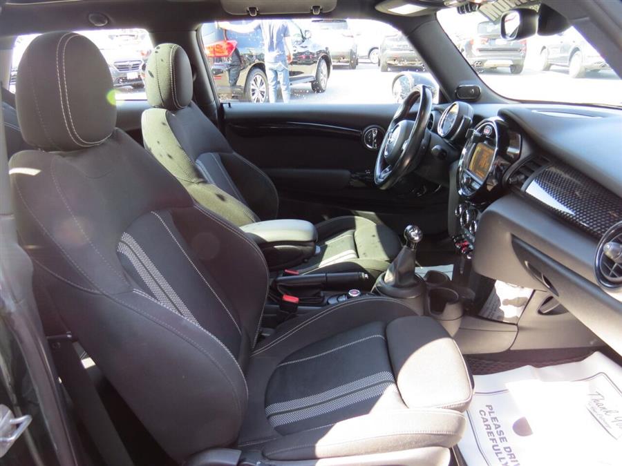 2018 Mini Hardtop 2 Door Cooper S 2dr Hatchback, available for sale in Auburn, Maine | Lake City Exports Inc. Auburn, Maine 2018 Mini Hardtop 2 Door Cooper S 2dr Hatchback, available for sale in Auburn, Maine | Lake City Exports Inc. Auburn, Maine