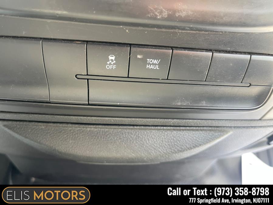 2015 Ram 1500 2WD Reg Cab 140.5" Tradesman, available for sale in Irvington, New Jersey | Elis Motors Corp. Irvington, New Jersey 2015 Ram 1500 2WD Reg Cab 140.5" Tradesman, available for sale in Irvington, New Jersey | Elis Motors Corp. Irvington, New Jersey
