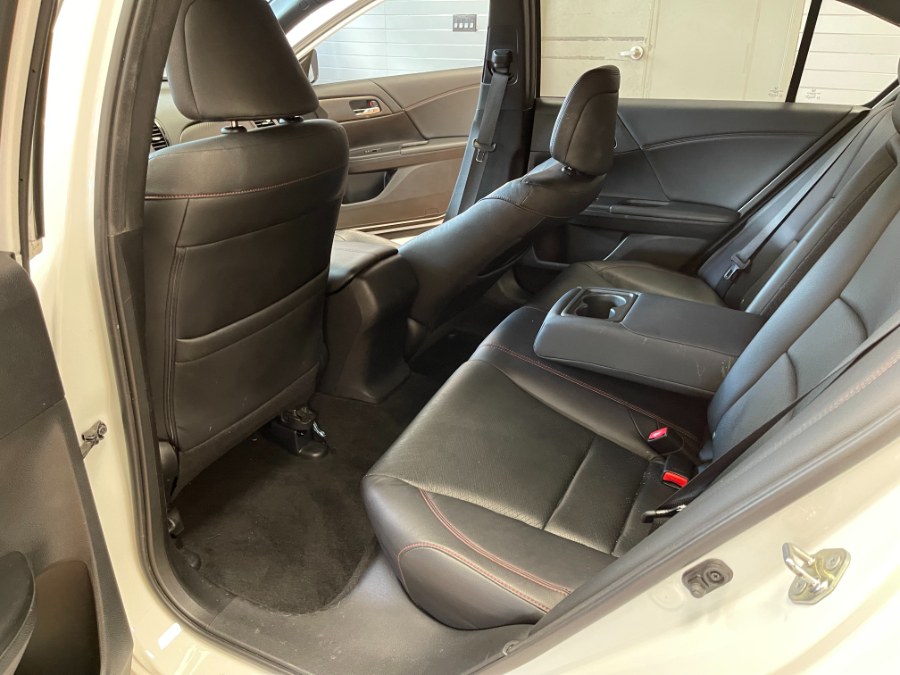2017 Honda Accord Sedan Sport SE CVT, available for sale in Suffern, New York | Rockland Motor Sport. Suffern, New York 2017 Honda Accord Sedan Sport SE CVT, available for sale in Suffern, New York | Rockland Motor Sport. Suffern, New York