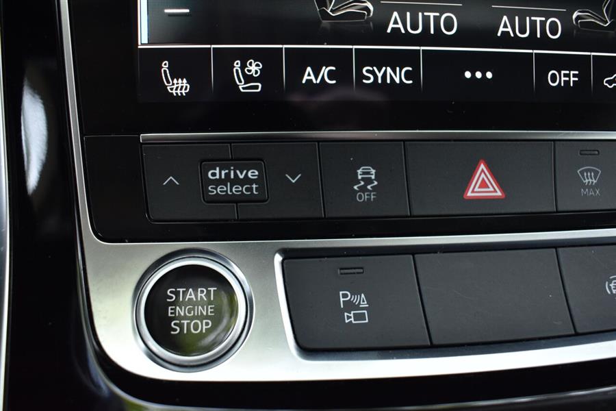 2021 Audi Q8 quattro Premium Plus 55 TFSI AWD 4dr SUV, available for sale in Great Neck, New York | Camy Cars. Great Neck, New York 2021 Audi Q8 quattro Premium Plus 55 TFSI AWD 4dr SUV, available for sale in Great Neck, New York | Camy Cars. Great Neck, New York