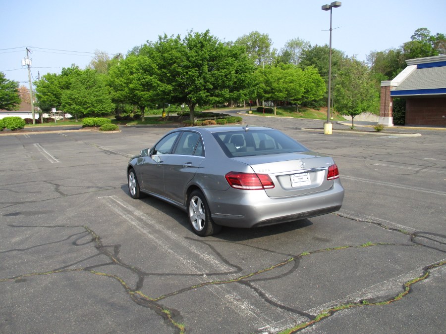 2015 Mercedes-Benz E-Class 4dr Sdn E 350 Luxury 4MATIC, available for sale in New Britain, Connecticut | Universal Motors LLC. New Britain, Connecticut 2015 Mercedes-Benz E-Class 4dr Sdn E 350 Luxury 4MATIC, available for sale in New Britain, Connecticut | Universal Motors LLC. New Britain, Connecticut