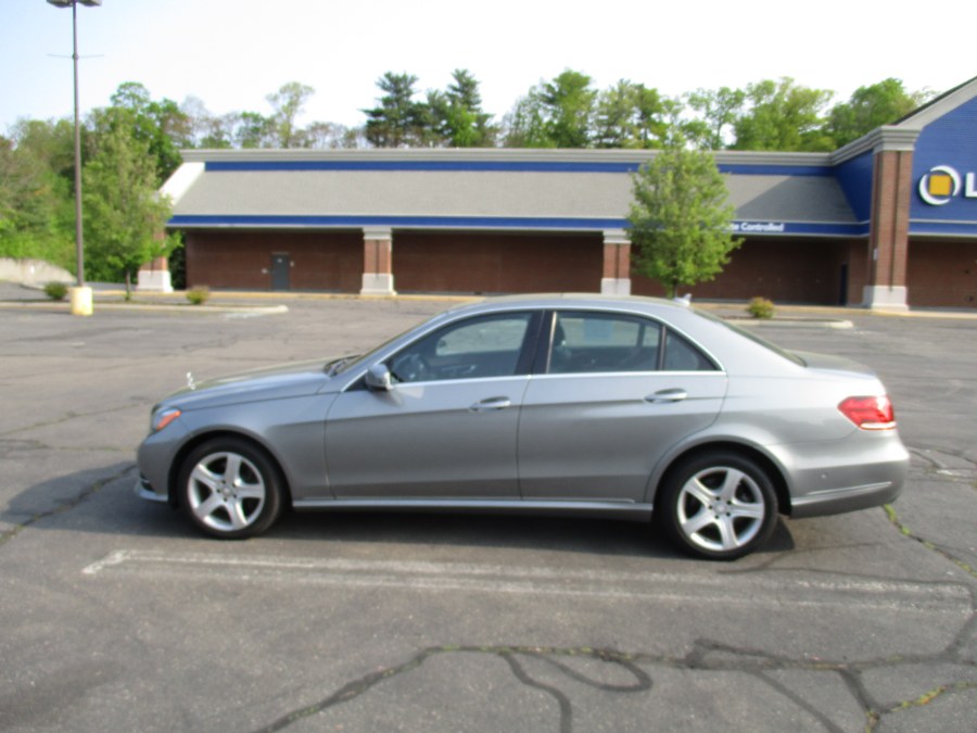 2015 Mercedes-Benz E-Class 4dr Sdn E 350 Luxury 4MATIC, available for sale in New Britain, Connecticut | Universal Motors LLC. New Britain, Connecticut 2015 Mercedes-Benz E-Class 4dr Sdn E 350 Luxury 4MATIC, available for sale in New Britain, Connecticut | Universal Motors LLC. New Britain, Connecticut