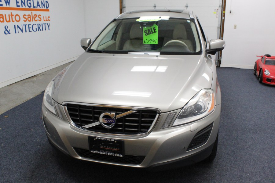 2013 Volvo XC60 AWD 4dr 3.2L Platinum PZEV, available for sale in Plainville, Connecticut | New England Auto Sales LLC. Plainville, Connecticut 2013 Volvo XC60 AWD 4dr 3.2L Platinum PZEV, available for sale in Plainville, Connecticut | New England Auto Sales LLC. Plainville, Connecticut