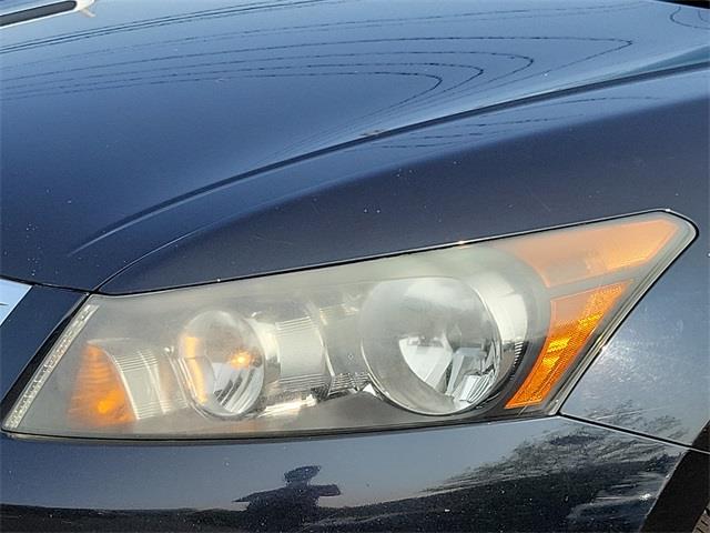 2008 Honda Accord EX-L, available for sale in Stratford, Connecticut | Wiz Leasing Inc. Stratford, Connecticut 2008 Honda Accord EX-L, available for sale in Stratford, Connecticut | Wiz Leasing Inc. Stratford, Connecticut